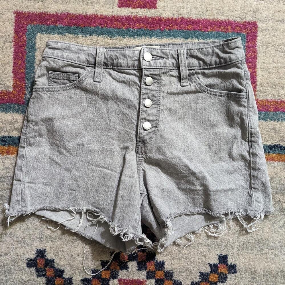 Universal Thread Button Fly Cutoff Jeans